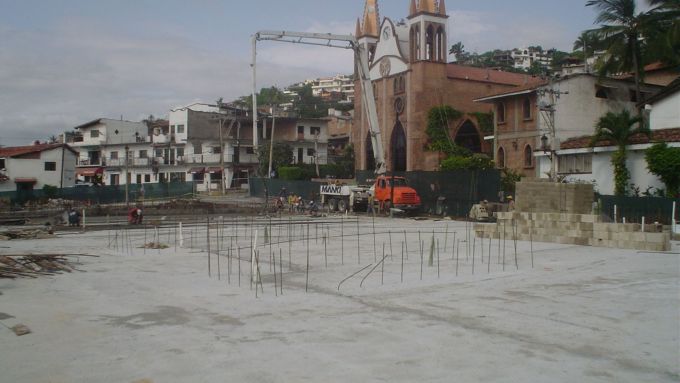 ESTACIONAMIENTO SUBTERRANEO "PARQUE HIDALGO"